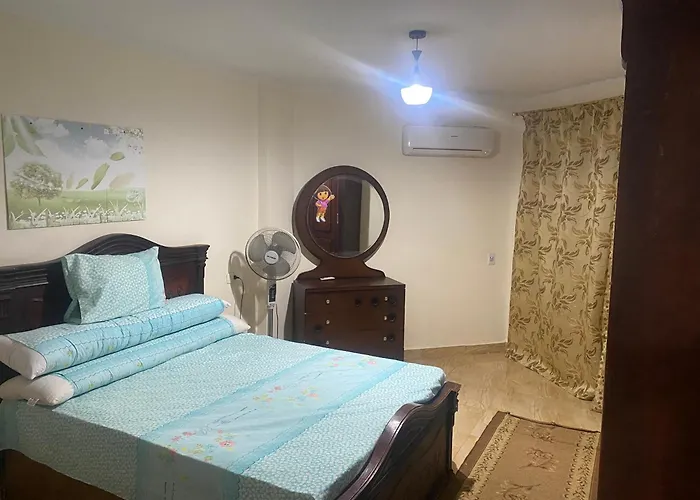 قرية لاجولى السخنه للعائلات فقط شاليه *